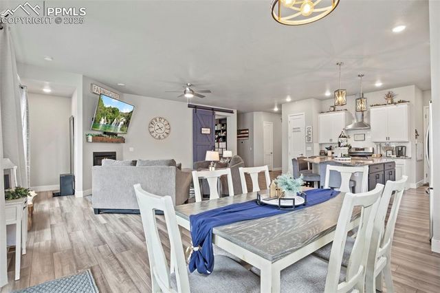 6698 Enclave Vista Loop, Colorado Springs, CO 80924