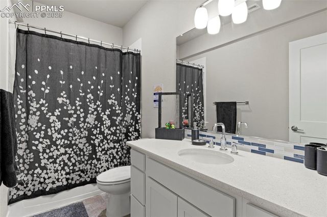 6698 Enclave Vista Loop, Colorado Springs, CO 80924