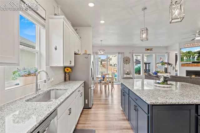 6698 Enclave Vista Loop, Colorado Springs, CO 80924