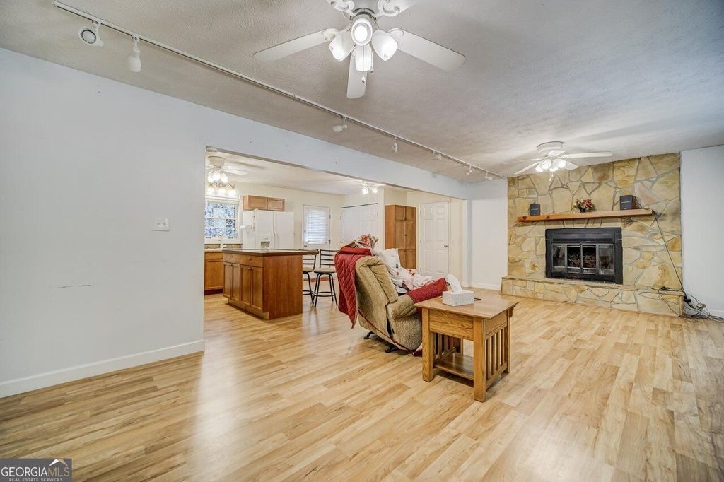 407 Pleasant Grove Road, Mcdonough, GA 30252 — photo 2