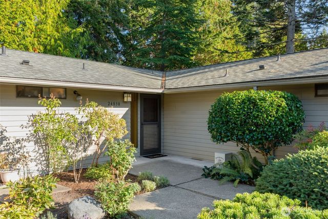 24830 12th Avenue S, Des Moines, WA 98198