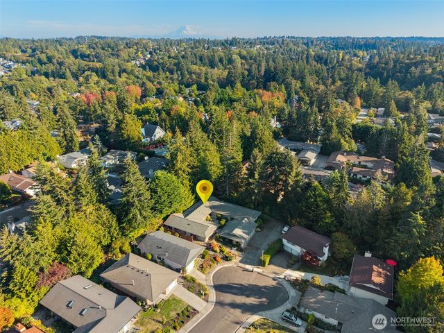 24830 12th Avenue S, Des Moines, WA 98198