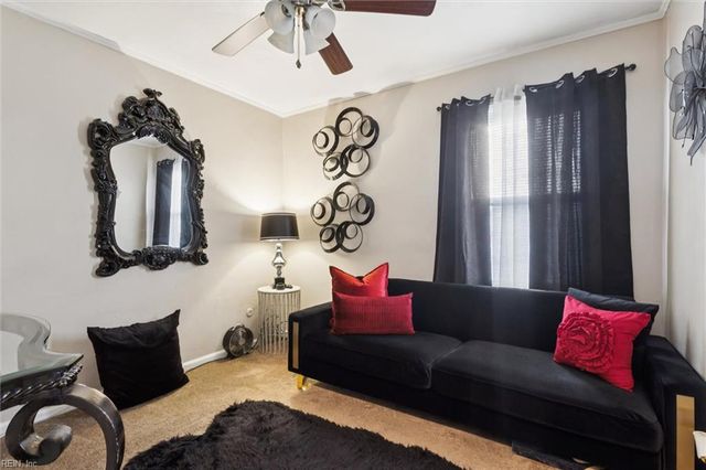 1023 Nelson ST, Chesapeake, VA 23324