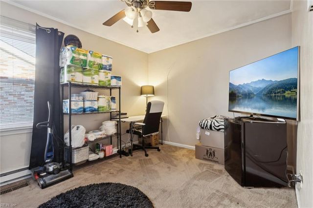 1023 Nelson ST, Chesapeake, VA 23324