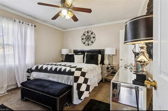 1023 Nelson ST, Chesapeake, VA 23324