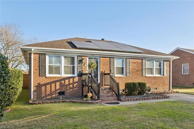 1023 Nelson ST, Chesapeake, VA 23324