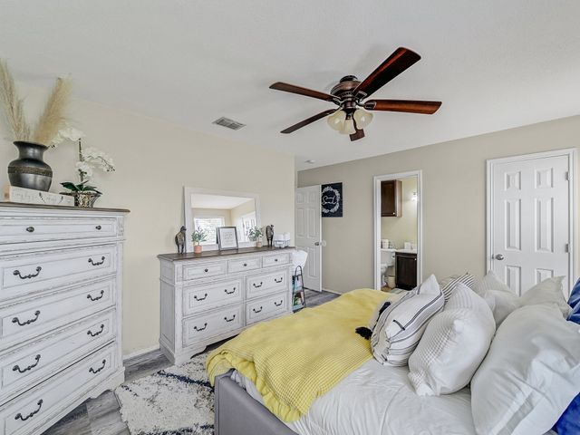 1928 Riverchase Lane, Justin, TX 76247