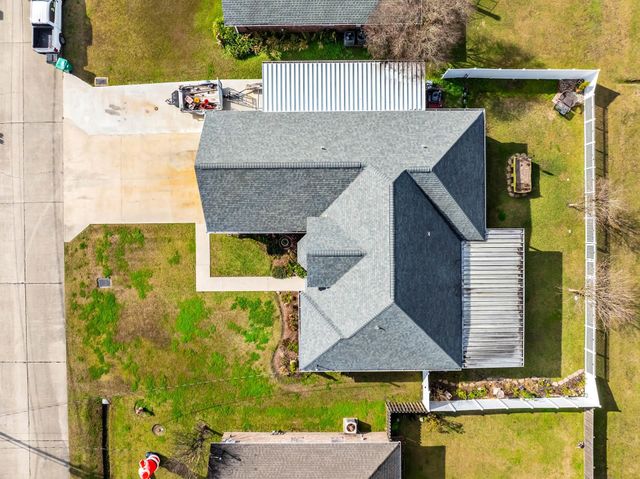 316 Aspen Dr, Raceland, LA 70394