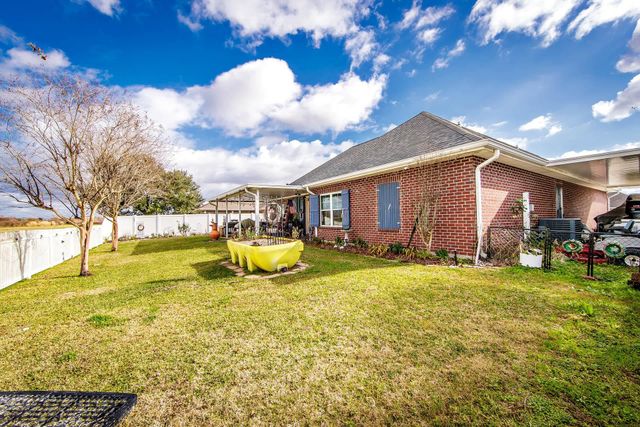 316 Aspen Dr, Raceland, LA 70394