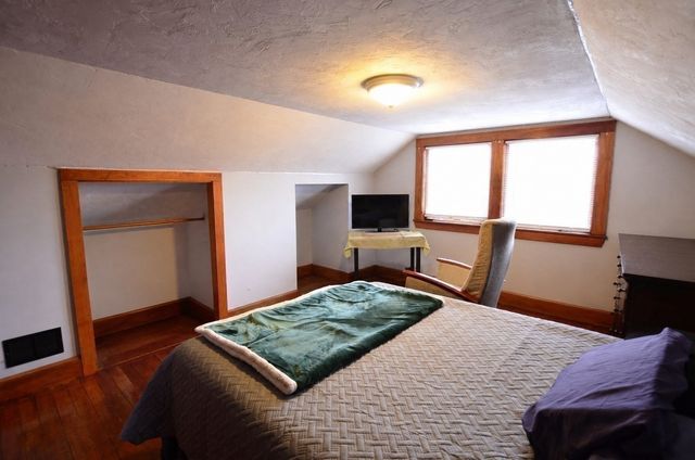 21 Avalon St, Stoughton, MA 02072