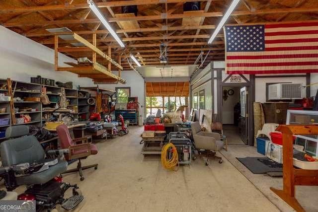 206 Enclave Ln, Newnan, GA 30263