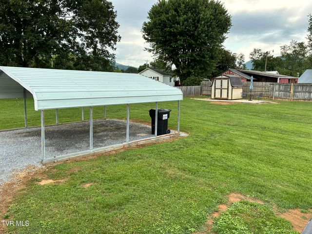 138 Ford Lane, Elizabethton, TN 37643