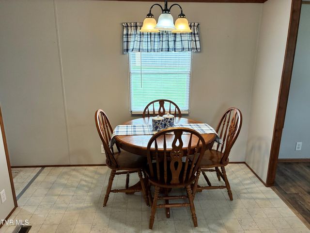 138 Ford Lane, Elizabethton, TN 37643