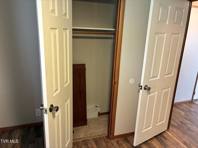 138 Ford Lane, Elizabethton, TN 37643