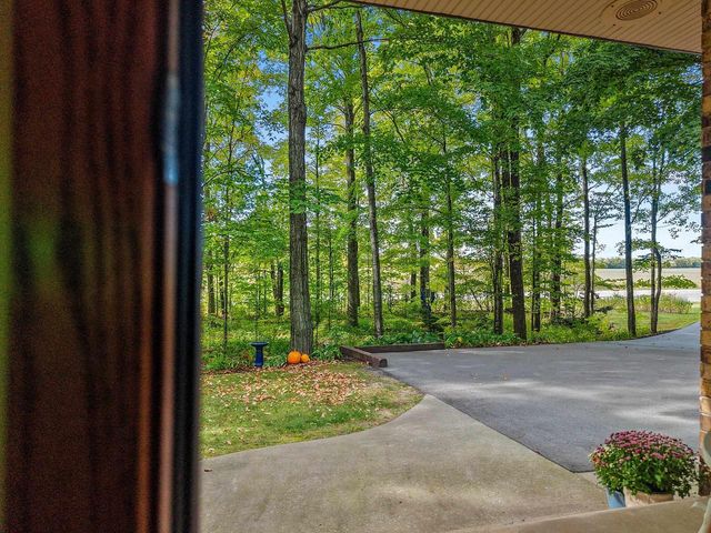 5495 N MAPLE HEIGHTS CIRCLE, Sturgeon Bay, WI 54235