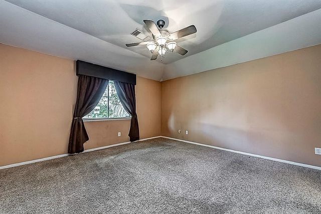 2910 Huntington Way, Pearland, TX 77584