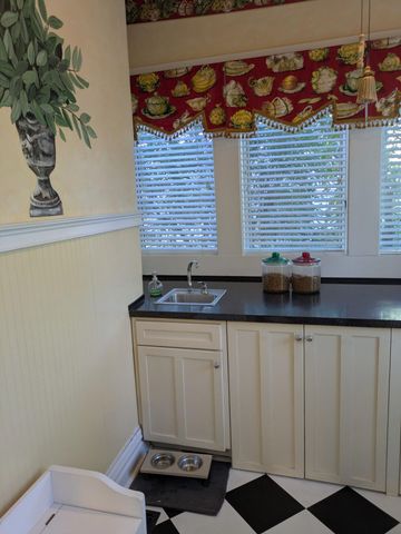 214 W Campbell Street, Frankfort, KY 40601