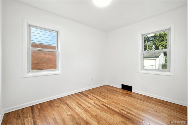 7445 Rockdale, Detroit, MI 48239