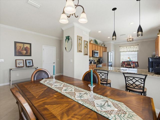 11697 SPOTTED MARGAY AVENUE, Venice, FL 34292