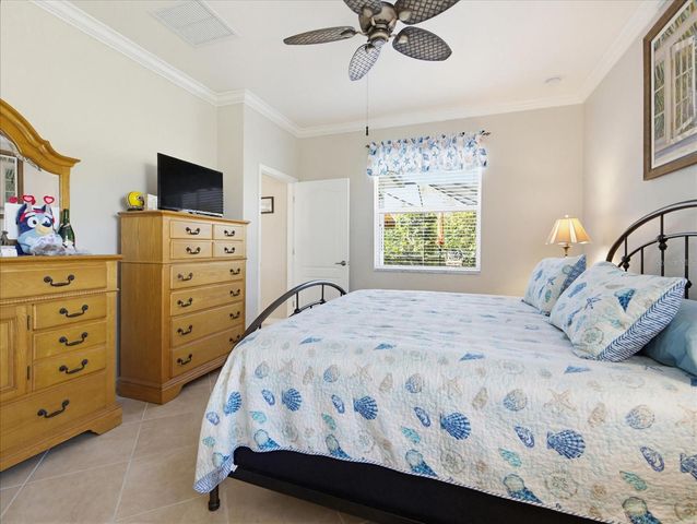 11697 SPOTTED MARGAY AVENUE, Venice, FL 34292