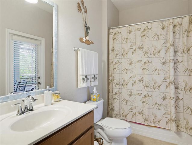 11697 SPOTTED MARGAY AVENUE, Venice, FL 34292