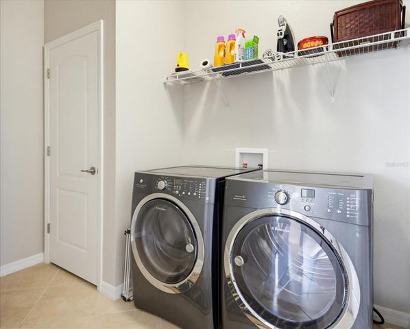 11697 SPOTTED MARGAY AVENUE, Venice, FL 34292