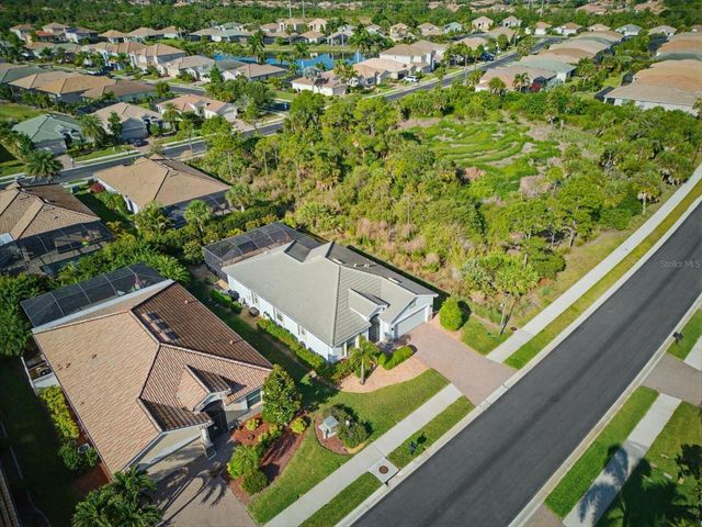 11697 SPOTTED MARGAY AVENUE, Venice, FL 34292