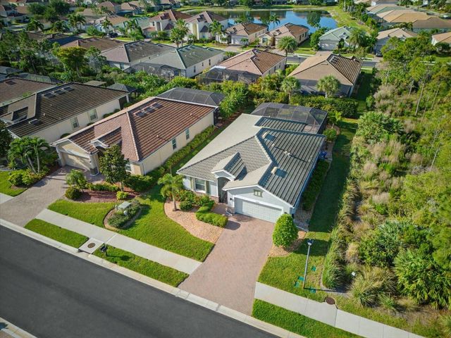 11697 SPOTTED MARGAY AVENUE, Venice, FL 34292