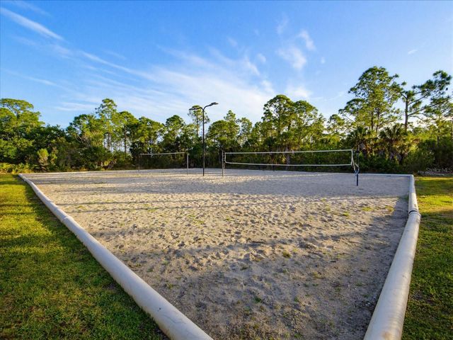 11697 SPOTTED MARGAY AVENUE, Venice, FL 34292