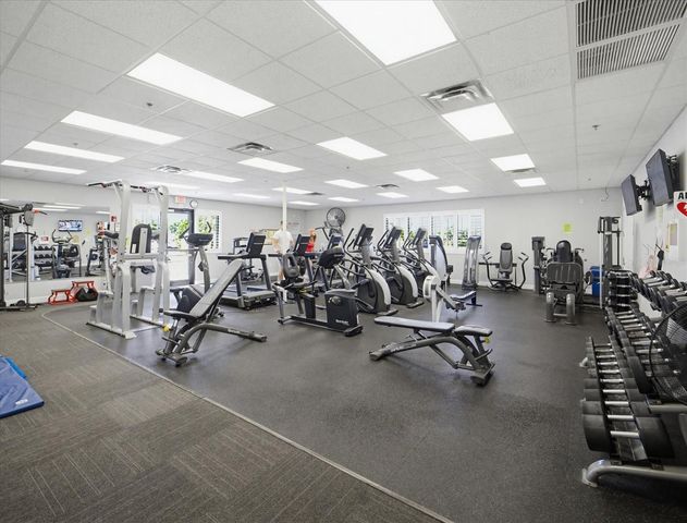 11697 SPOTTED MARGAY AVENUE, Venice, FL 34292
