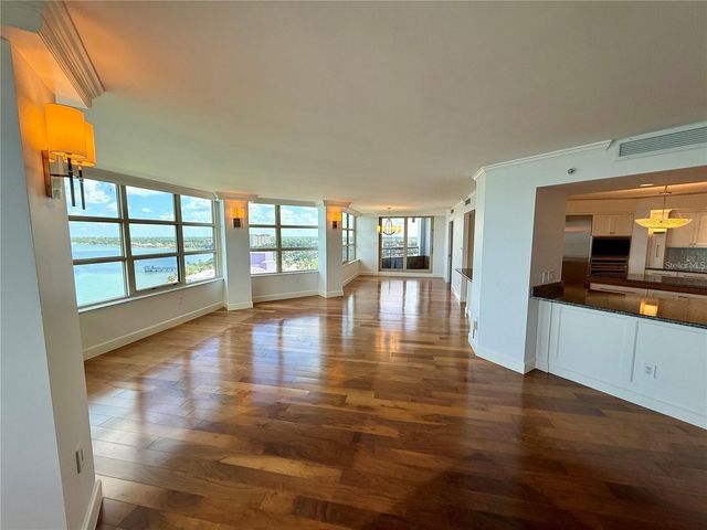 988 BLVD OF THE ARTS BOULEVARD 1617, Sarasota, FL 34236