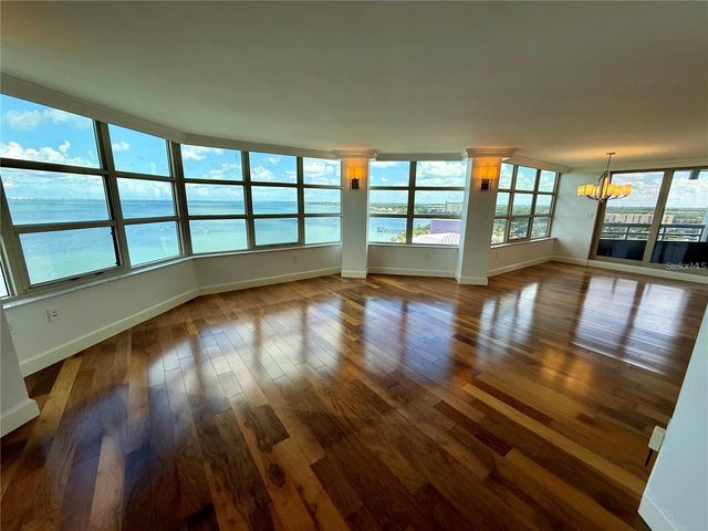 988 BLVD OF THE ARTS BOULEVARD 1617, Sarasota, FL 34236