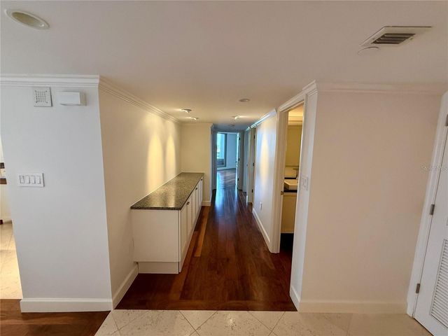 988 BLVD OF THE ARTS BOULEVARD 1617, Sarasota, FL 34236