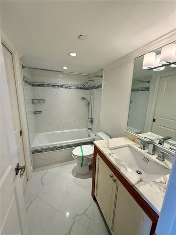 988 BLVD OF THE ARTS BOULEVARD 1617, Sarasota, FL 34236