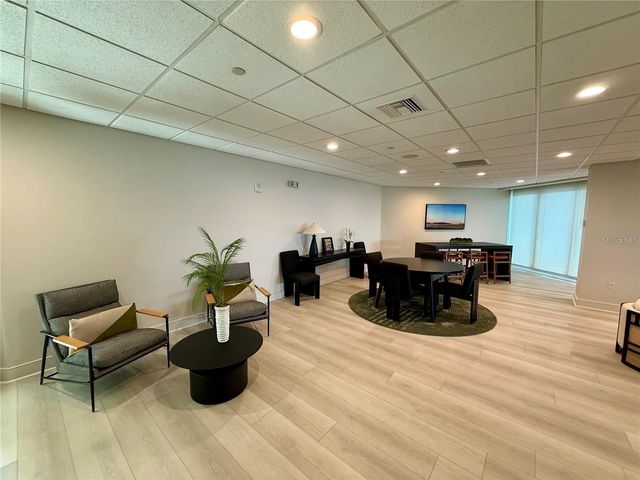 988 BLVD OF THE ARTS BOULEVARD 1617, Sarasota, FL 34236