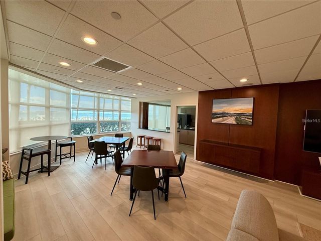 988 BLVD OF THE ARTS BOULEVARD 1617, Sarasota, FL 34236