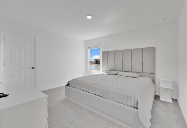 5018 ROYAL POINT AVENUE, Kissimmee, FL 34746