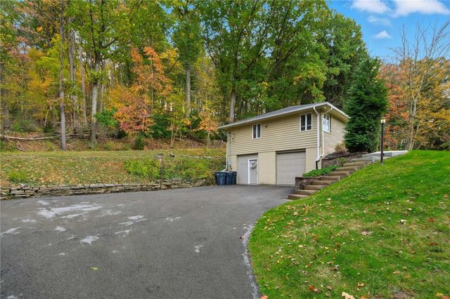 690 PEARCE MILL ROAD, Pine Twp, PA 15090