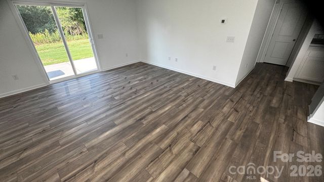 4060 Oxford Glen Drive OG 15, Claremont, NC 28610