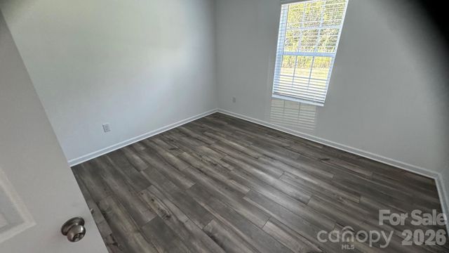 4060 Oxford Glen Drive OG 15, Claremont, NC 28610