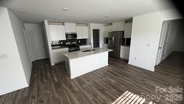4060 Oxford Glen Drive OG 15, Claremont, NC 28610
