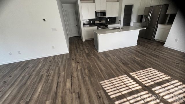 4060 Oxford Glen Drive OG 15, Claremont, NC 28610