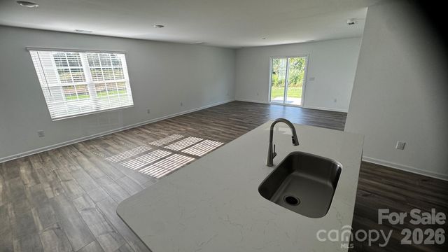 4060 Oxford Glen Drive OG 15, Claremont, NC 28610