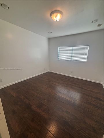 820 NW 2nd Ave 1, Fort Lauderdale, FL 33311