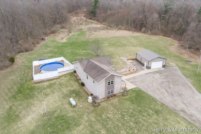 29535 22nd Avenue, Gobles, MI 49055