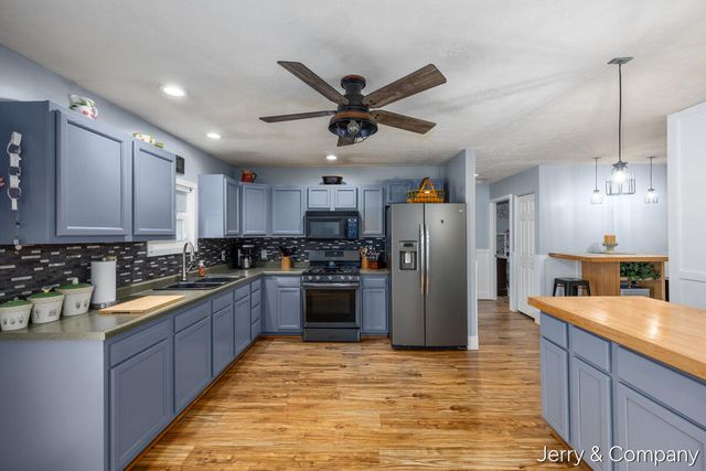 29535 22nd Avenue, Gobles, MI 49055