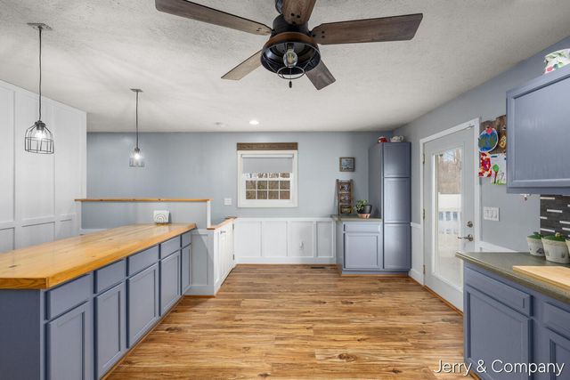 29535 22nd Avenue, Gobles, MI 49055