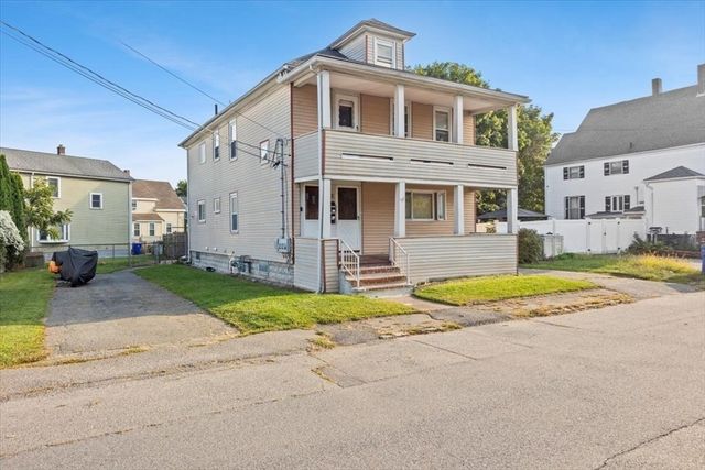 43 Avon Street, Taunton, MA 02780