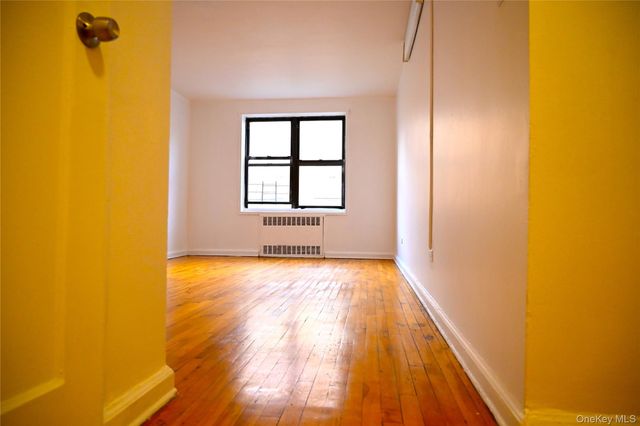 34-20 78TH 4J, Jackson Heights, NY 11372