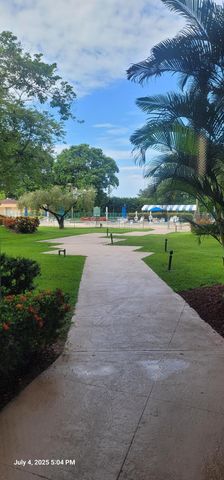 1300 Saint Charles Place L19, Pembroke Pines, FL 33026